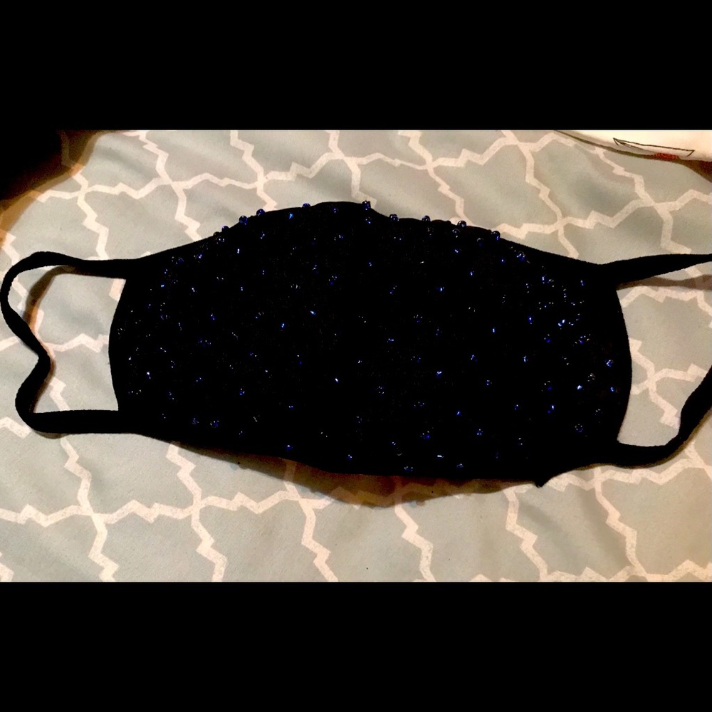 bead mask